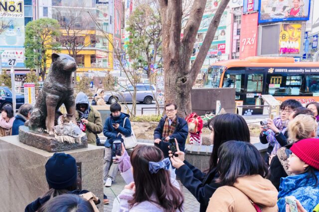 Crowd around Hachi statue at Shibuya Station